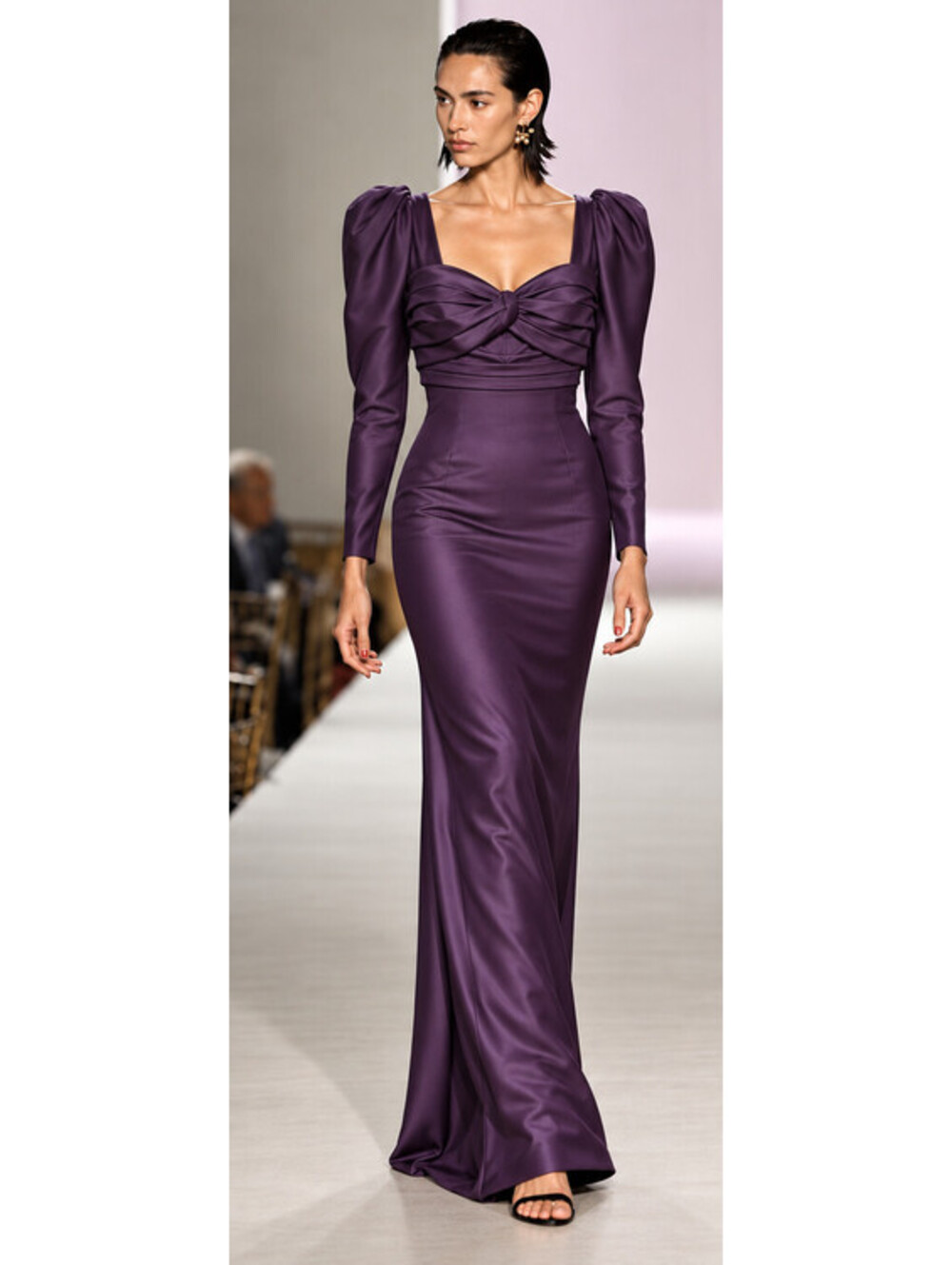 Badgley Mischka Vintage-Inspired Plum Purple Mikado Long Sleeve Gown Sz 4 Formal